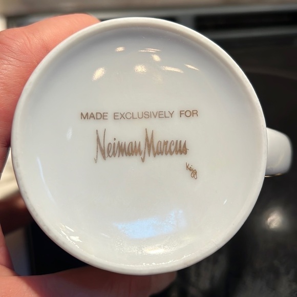 Neiman Marcus Imari Japan Tea Cup Mug Vintage Asian Decor Floral and Geometric - Picture 5 of 5